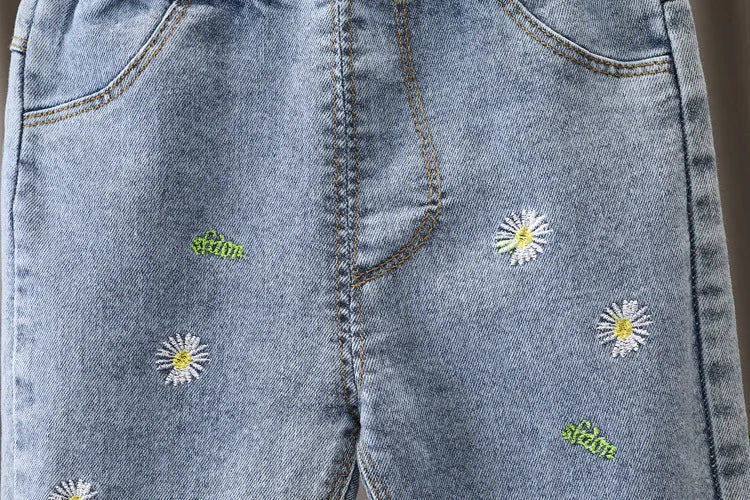 Ropa de primavera para niñas, pantalones vaqueros holgados de pierna recta para bebés, ropa para niñas, pantalones vaqueros para exteriores que combinan con todo