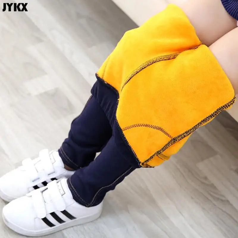 Pantalones para niños, ropa de invierno, nuevos vaqueros gruesos para niñas de mediana edad, estilo coreano, elásticos y de cachemira.