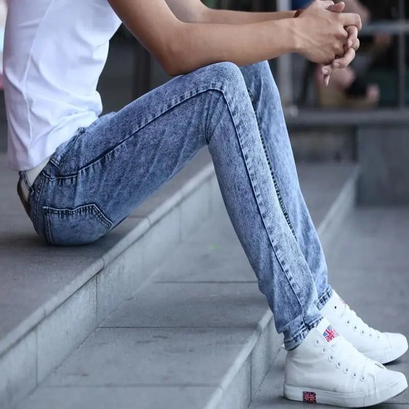 Pantalones vaqueros ajustados de estilo coreano para hombre, de lujo, para la nieve, para jóvenes, para primavera y otoño, informales, de algodón