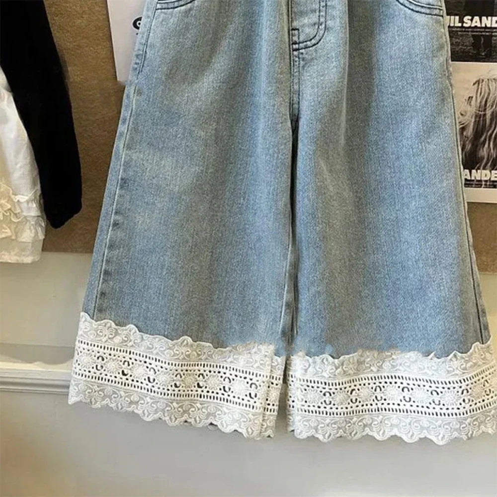 Pantalones vaqueros azules de verano Bear Leader para niñas de 2 a 7 años, ropa sencilla para niños, edición coreana, pantalones casuales con decoración de encaje a la moda.