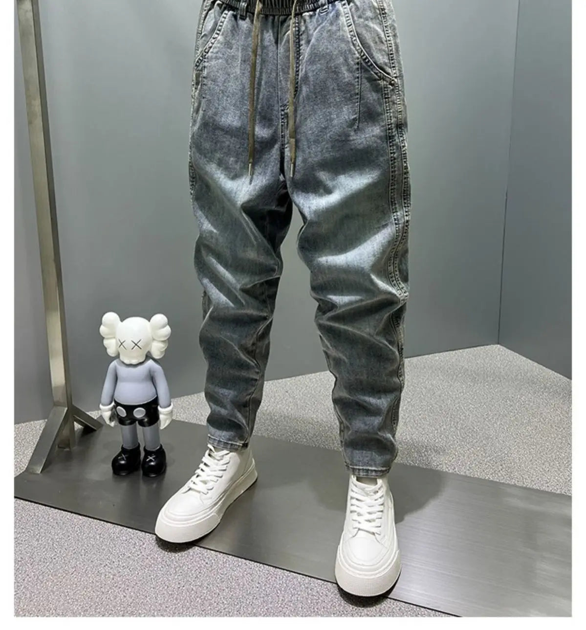 Pantalones vaqueros casuales vintage con cordón ajustable para hombre, de forro polar grueso y holgados, para otoño e invierno.