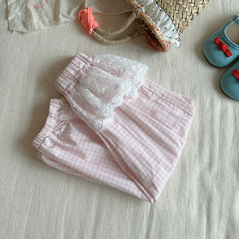 Pantalones de encaje para niñas pequeñas, novedad de 2025, pantalones de malla con costuras para niños, pantalones casuales de princesa con estampado de verano, ropa de moda para niños de 2 a 10 años
