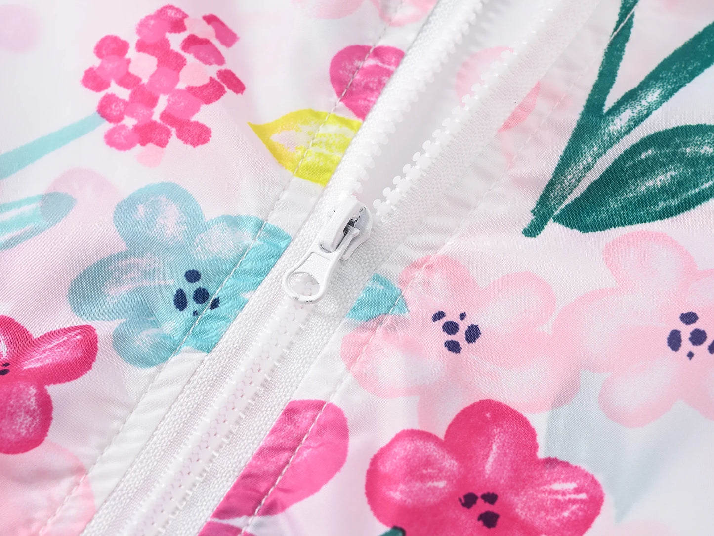 Cool and fashionable all kinds of lovely hooded jackets sunscreen printed jackets colorful children's animal printed sunscreen j