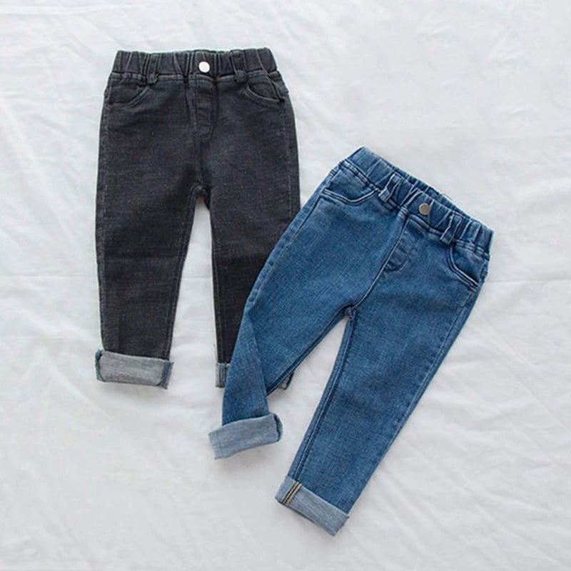 Pantalones vaqueros holgados para bebé niño y niña, nueva moda, estilo coreano, casuales, de color sólido, pantalones vaqueros para primavera y otoño para niños de 1 a 7 años.