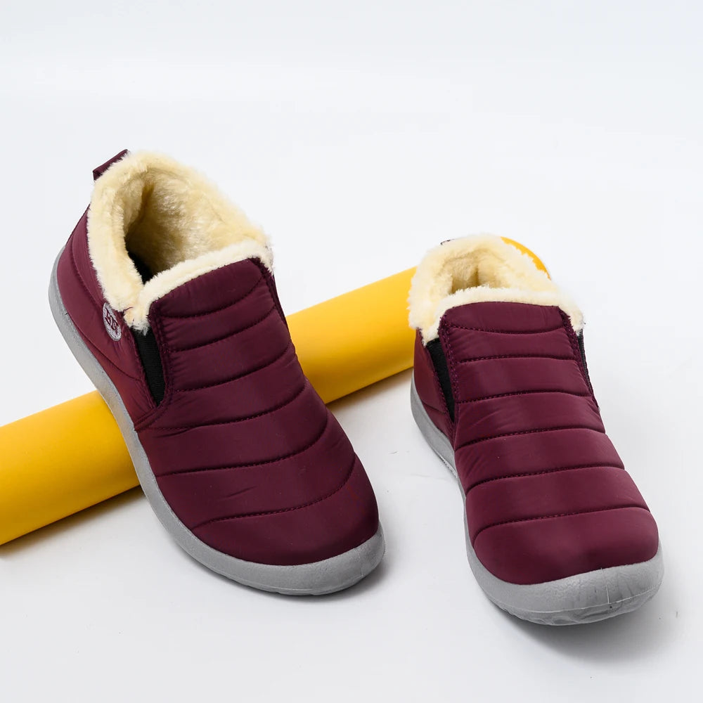 Bottes pour hommes, bottes d'hiver imperméables, bottes de neige légères et chaudes avec fourrure, chaussures pour hommes, grandes tailles jusqu'à 47, bottines unisexes à enfiler, chaussures décontractées