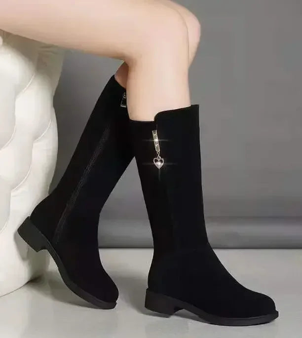 Nuevas botas de nieve cálidas y afelpadas para mujer, informales, planas, combinables, de algodón, a la moda, con cremallera lateral, zapatos de invierno, botas altas hasta el muslo, negras