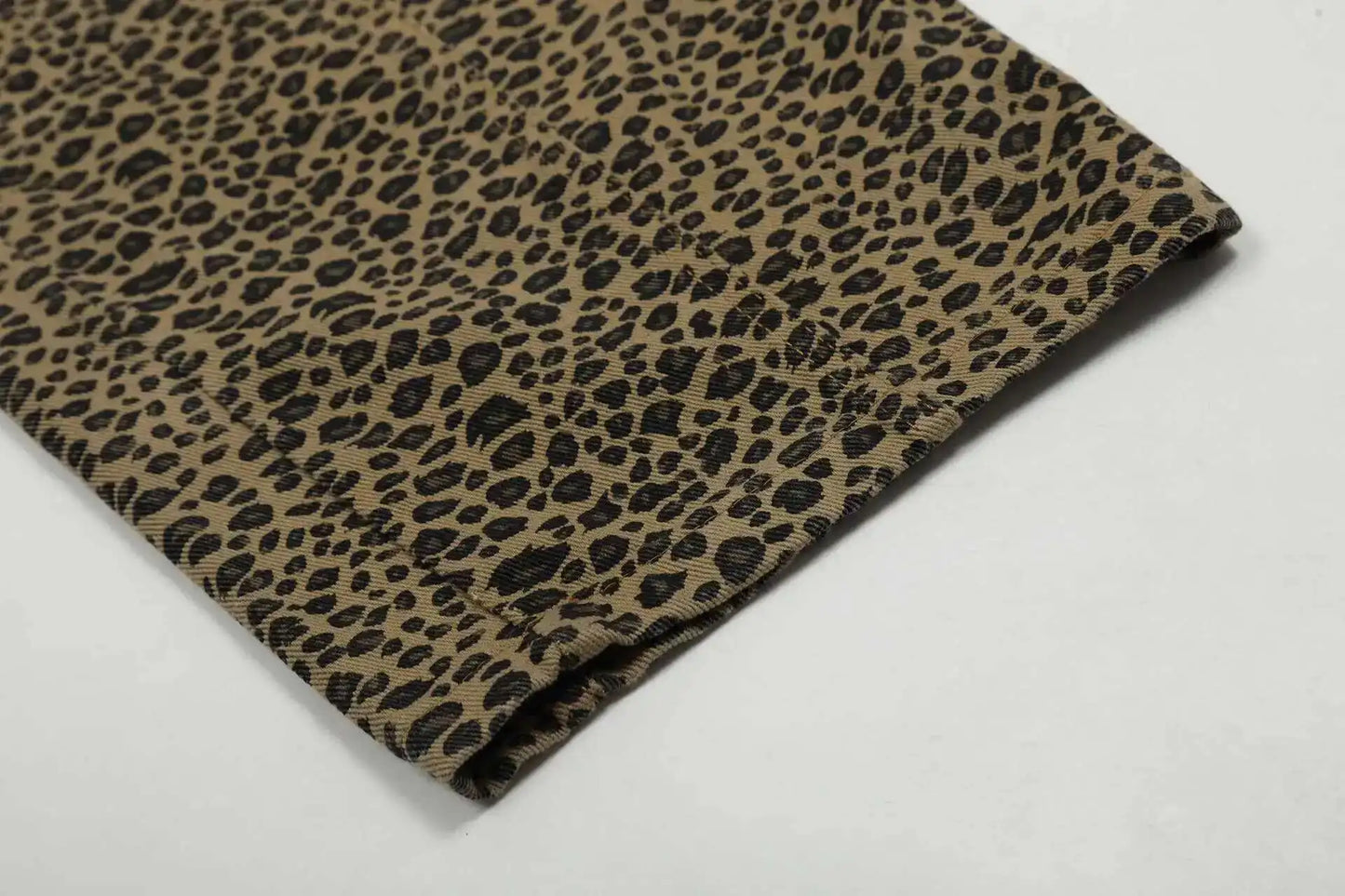 PFNW - Vaqueros caqui con estampado de leopardo para hombre y mujer, holgados, informales, de pierna ancha, primavera 2025, 28W6288