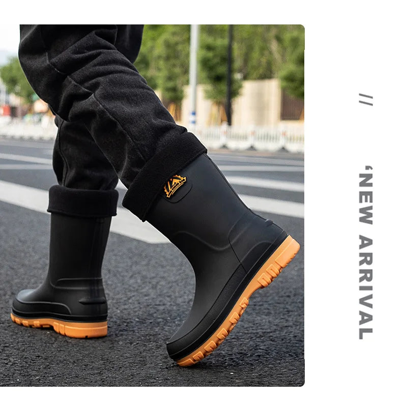 Bottes de pluie décontractées pour hommes, imperméables et antidérapantes, tige mi-haute, chaussures de travail tendance en caoutchouc (prendre une pointure au-dessus pour les modèles en coton)