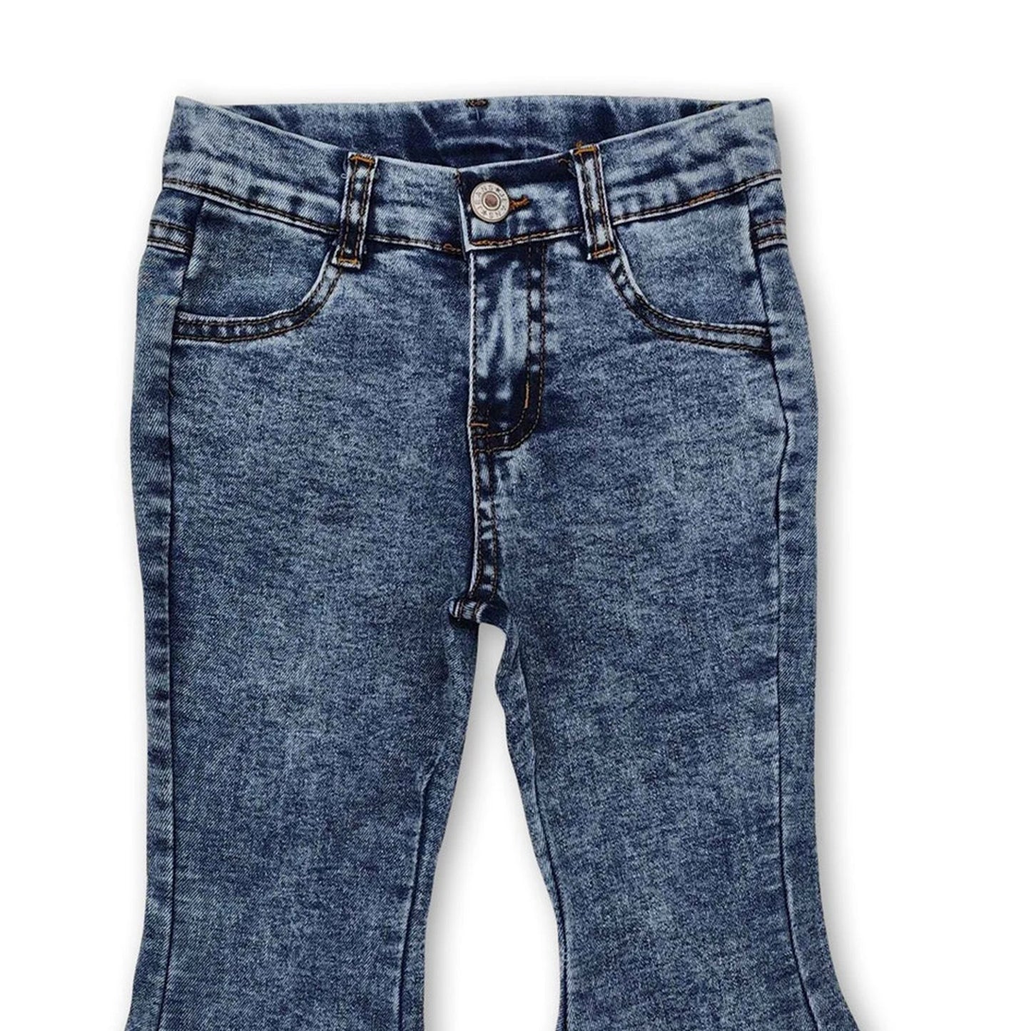 Pantalones vaqueros acampanados de mezclilla azul claro para niñas con detalle de borlas, de algodón suave.