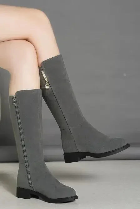 Nuevas botas de nieve cálidas y afelpadas para mujer, informales, planas, combinables, de algodón, a la moda, con cremallera lateral, zapatos de invierno, botas altas hasta el muslo, negras