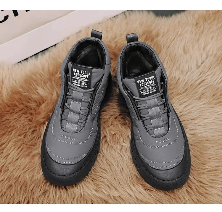 Classics Men's Soft Plush Ankle Boots Waterproof Snow Boots Designer Warm Platform Boots Versatile Lace Up Flats Hiking Boot