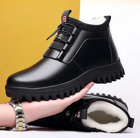 Zapatos de invierno de piel para hombre, de moda, con forro de felpa, cálidos, cómodos, antideslizantes, de algodón, para negocios, para exteriores, informales, botas de nieve, para vacaciones