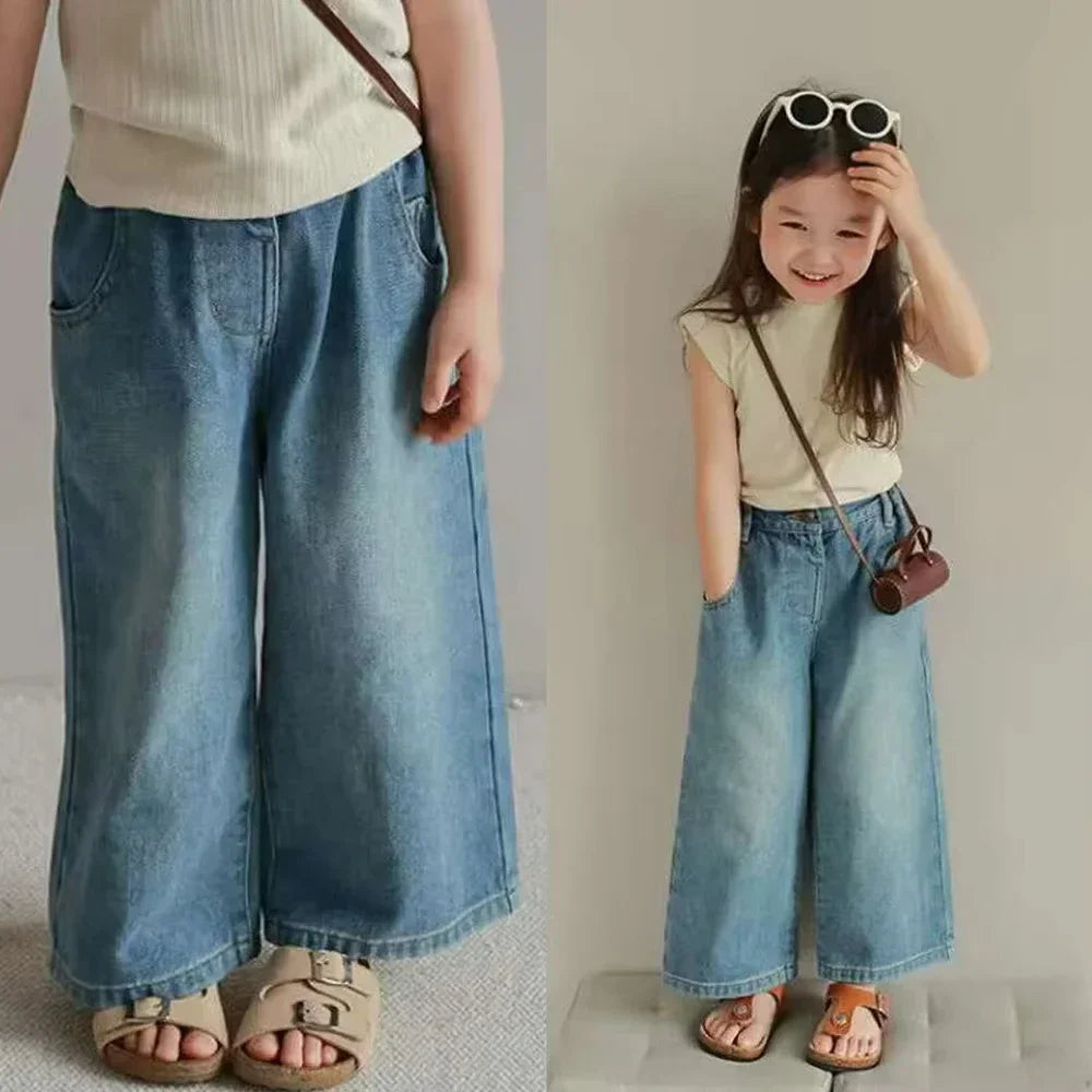Versión coreana, moda primavera y otoño, nuevos jeans de pierna recta para niñas, ropa casual básica y versátil para niños de 3 a 7 años.