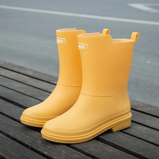Rubber Women Rain Boots PVC Waterproof Women Shoes Non-Slip Women Water Shoes Outdoor Women Boots Zapatos Impermeable Mujer