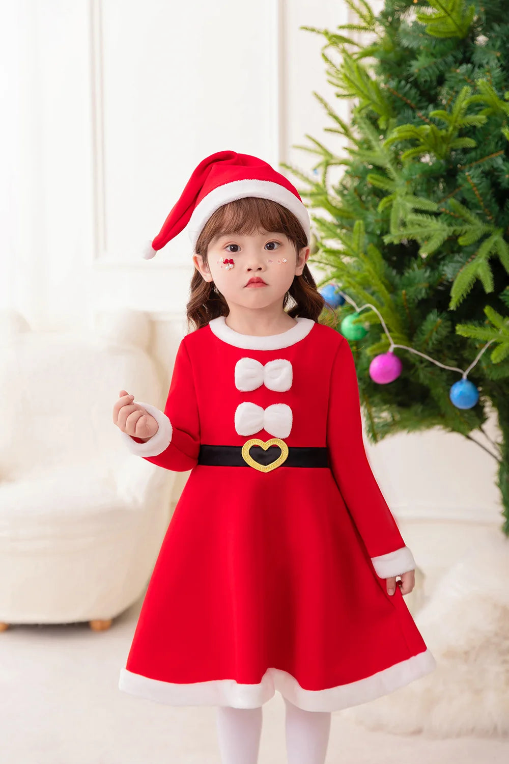 Vestido rojo navideño con capucha para niñas, ideal para el jardín de infancia, la escuela o cualquier ocasión. Disfraz cómodo para fiestas navideñas.