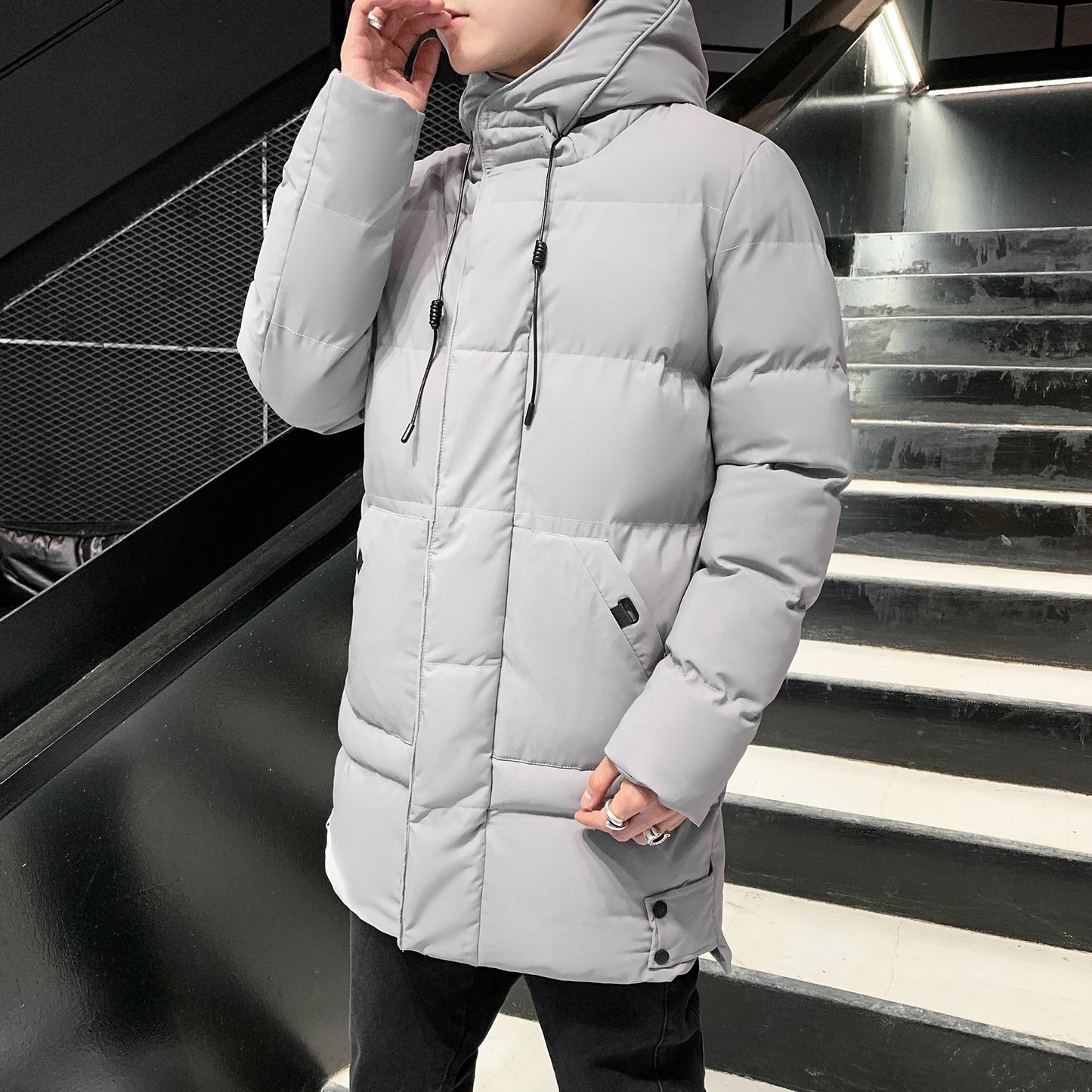 2025 Winter Parkas Men Warm Thick Windproof Jacket Men Quality Hooded Cotton Padded Coat Men Fashion Waterproof Outwear