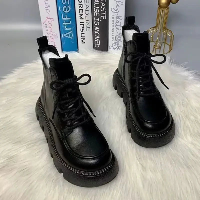 Botas retro de cuero suave para mujer, nuevas botas altas y cortas con suela gruesa y correa de cabeza redonda para primavera y otoño