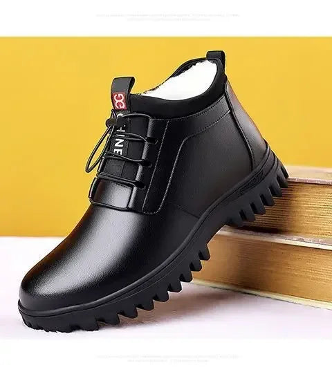 Zapatos de invierno de piel para hombre, de moda, con forro de felpa, cálidos, cómodos, antideslizantes, de algodón, para negocios, para exteriores, informales, botas de nieve, para vacaciones
