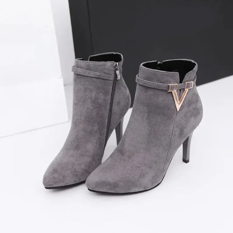 Botas de tacón fino de aguja con punta puntiaguda de piel sintética con cremallera, sexys, hasta el tobillo, para mujer, tacones altos rojos de 9 cm, para primavera y otoño, talla 40