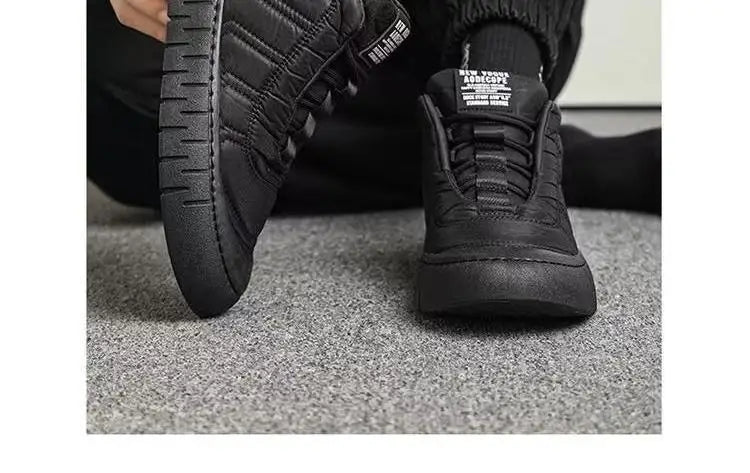 Winter Cotton Shoes Men's New Cotton Boots Outdoor Cold Resistant Men's Shoes Anti Slip Snow Boots Thick Warm Casual Shoes