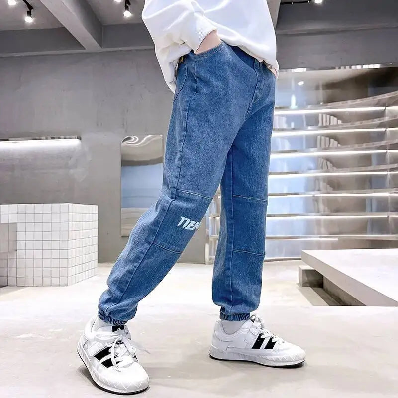 Pantalones vaqueros de primavera y otoño para niños de 4 a 6 años, de algodón con estampado y empalme elástico, pantalones vaqueros coreanos para adolescentes, ropa para niños nueva