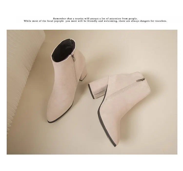 Nuevas botas sencillas de tacón cuadrado con cremallera lateral y tacón alto de ante puntiagudo para mujer.