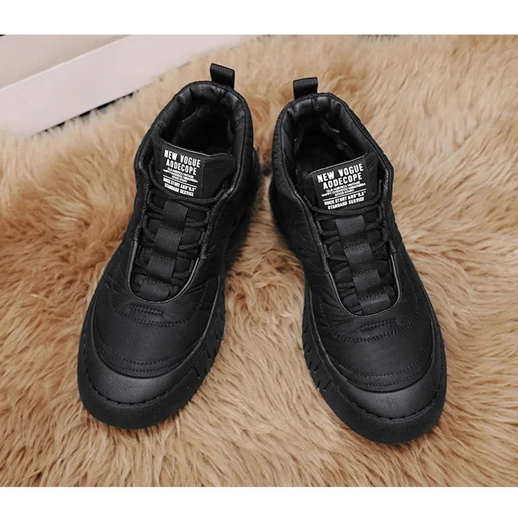 Classics Men's Soft Plush Ankle Boots Waterproof Snow Boots Designer Warm Platform Boots Versatile Lace Up Flats Hiking Boot