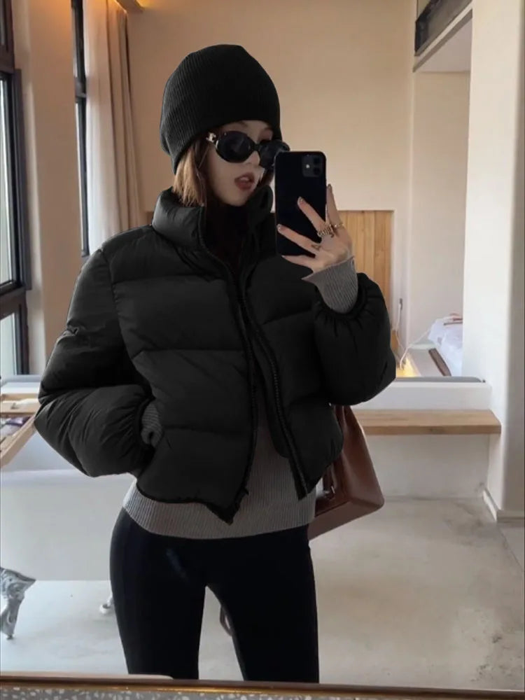 Women's Winter New Solid Color Stand Collar Short Cotton-padded Jacket, Korean Version Loose Casual High Waist  Bread Served