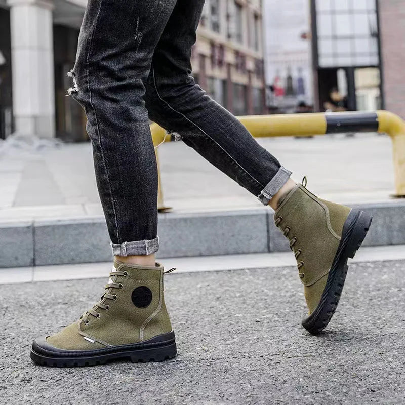 Nouvelles bottes montantes tendance pour hommes, confortables et décontractées, idéales pour l'extérieur, la jungle et l'alpinisme. Bottes à plateforme larges.