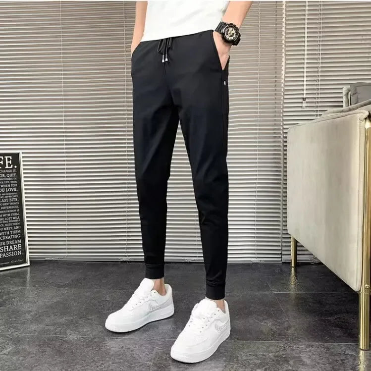 Trendy Jeans Men's Slim Fit Autumn 2024 New Style Ripped Punk Denim Pants Versatile Stretchy Little Shorts For Men