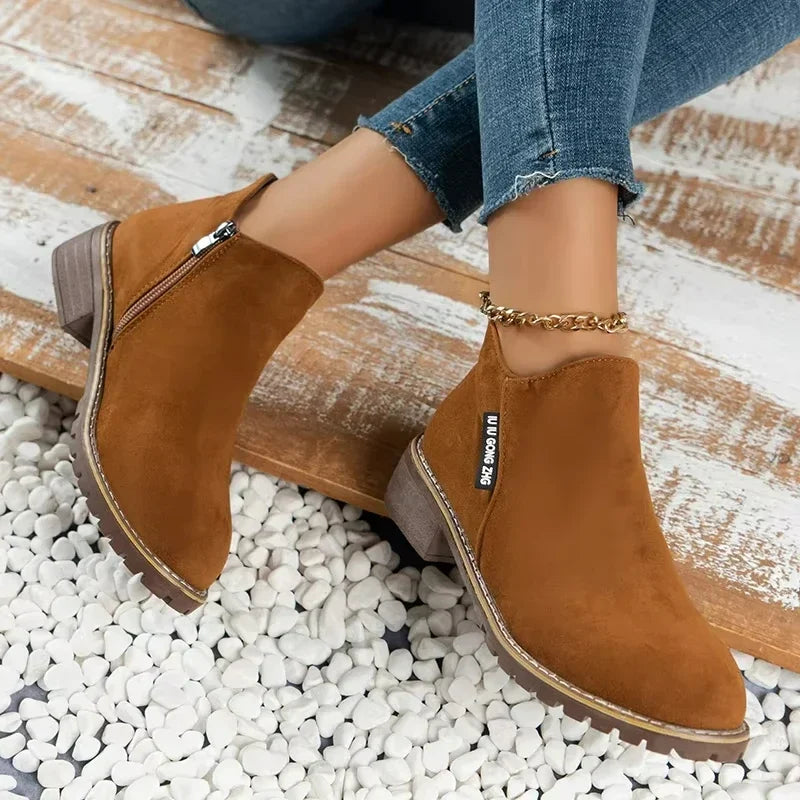 Women's Boots Thick Sole Ankle Boots Fashion Comfortable Snow Boots for Women Side Zipper Short Boot Plus Size Platform Shoes