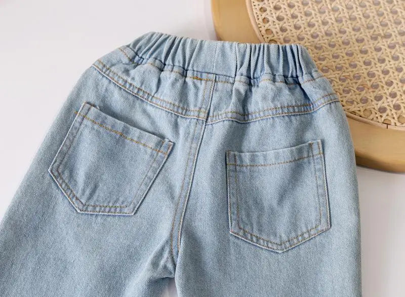 Pantalones vaqueros Sanrio Kids Hello Kitty con cintura elástica para niños pequeños, niñas y niños, estampado de dibujos animados, rodillas reforzadas y resistentes.