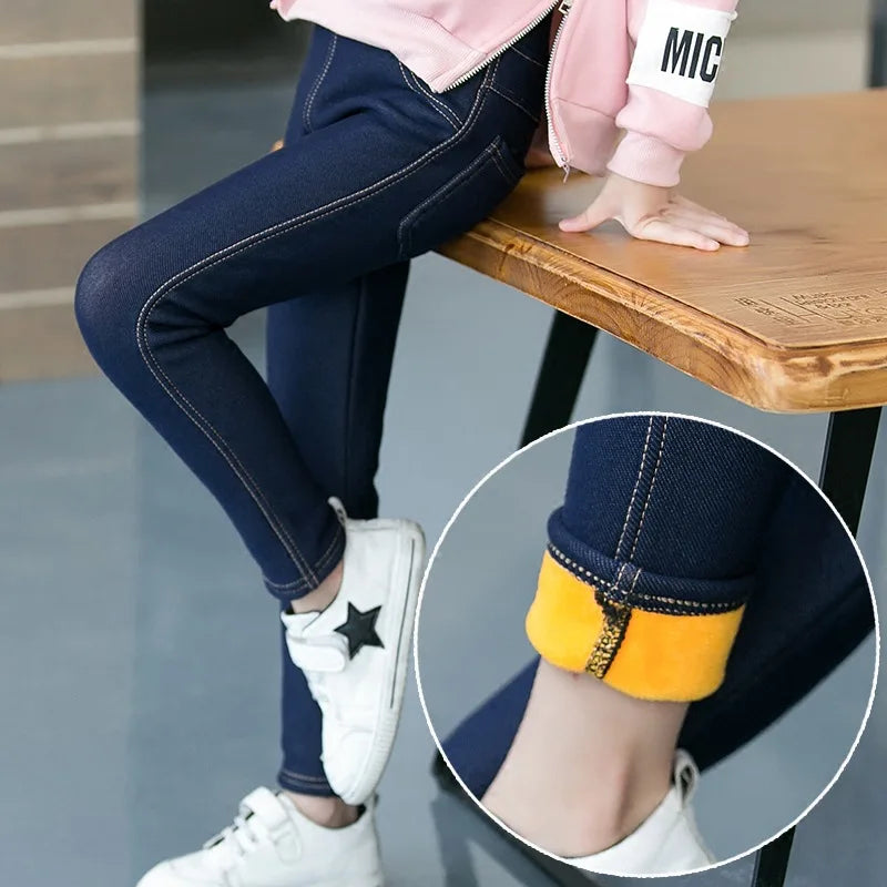 Pantalones para niños, ropa de invierno, nuevos vaqueros gruesos para niñas de mediana edad, estilo coreano, elásticos y de cachemira.