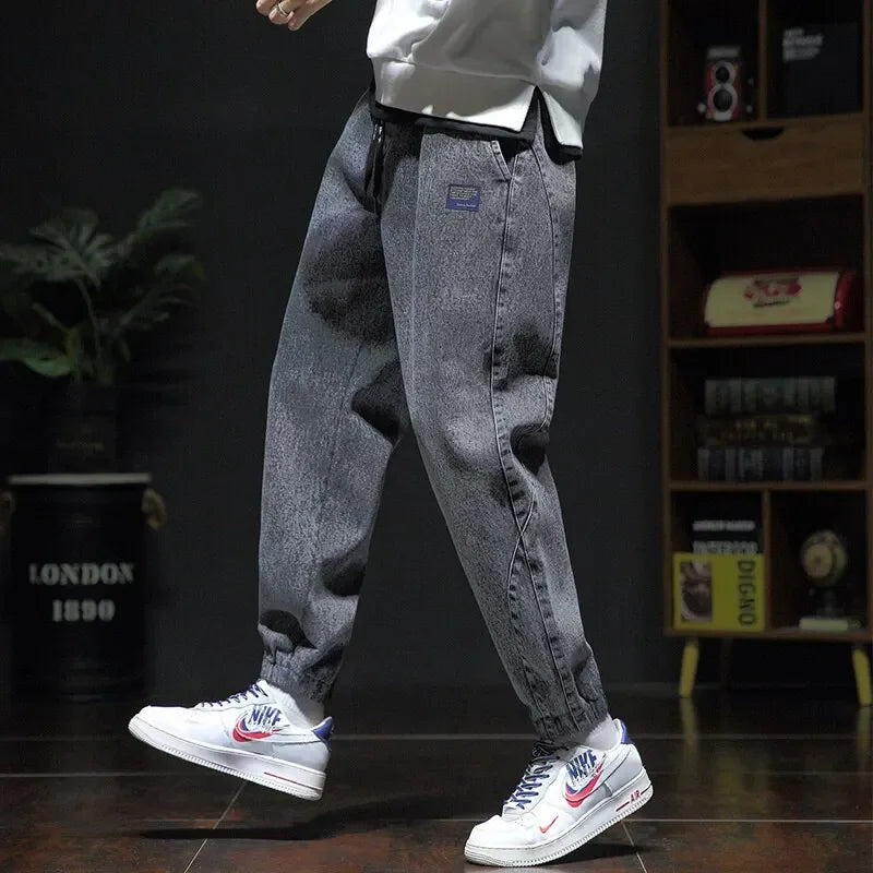 Nuevo estilo primavera verano negro azul cargo jeans hombres streetwear pantalones vaqueros jogger masculino holgado harem jeans talla grande M-8XL