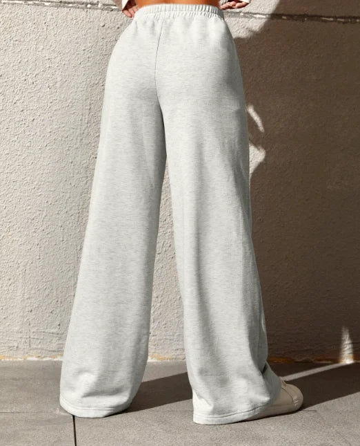 Simple And Casual Large-Sized Grey Wide-Leg Pants. The Simple Grey Color Can Be Matched In More Ways