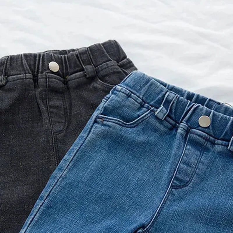 Pantalones vaqueros holgados para bebé niño y niña, nueva moda, estilo coreano, casuales, de color sólido, pantalones vaqueros para primavera y otoño para niños de 1 a 7 años.