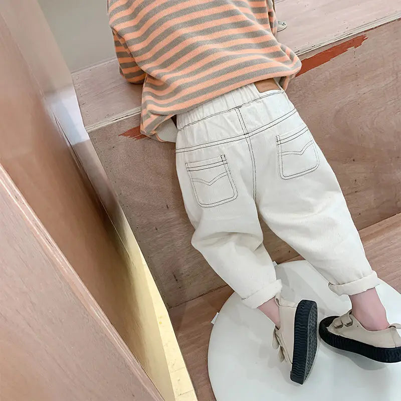 Pantalones vaqueros holgados para bebé niño y niña, nueva moda, estilo coreano, casuales, de color sólido, pantalones vaqueros para primavera y otoño para niños de 1 a 7 años.