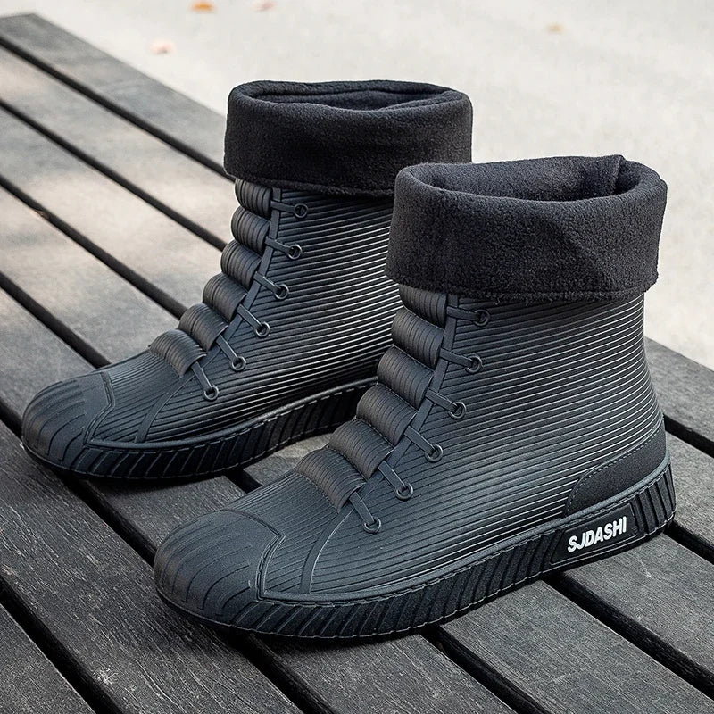 Nuevas botas impermeables de caña corta para hombre y mujer, forradas con forro polar, cálidas, antideslizantes, resistentes al desgaste, ideales para la lluvia y el exterior.