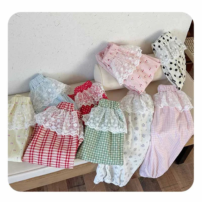 Pantalones de encaje para niñas pequeñas, novedad de 2025, pantalones de malla con costuras para niños, pantalones casuales de princesa con estampado de verano, ropa de moda para niños de 2 a 10 años