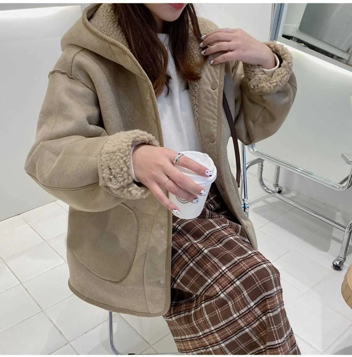 Lamb Wool Coat Women Parkas Thick Warm Coats Korean Solid Single Breasted Hooded Loose Tops Jacket Splice Regular Winter