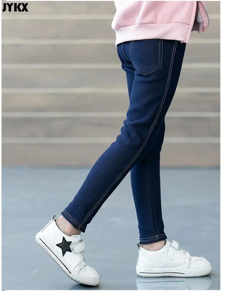 Pantalones para niños, ropa de invierno, nuevos vaqueros gruesos para niñas de mediana edad, estilo coreano, elásticos y de cachemira.