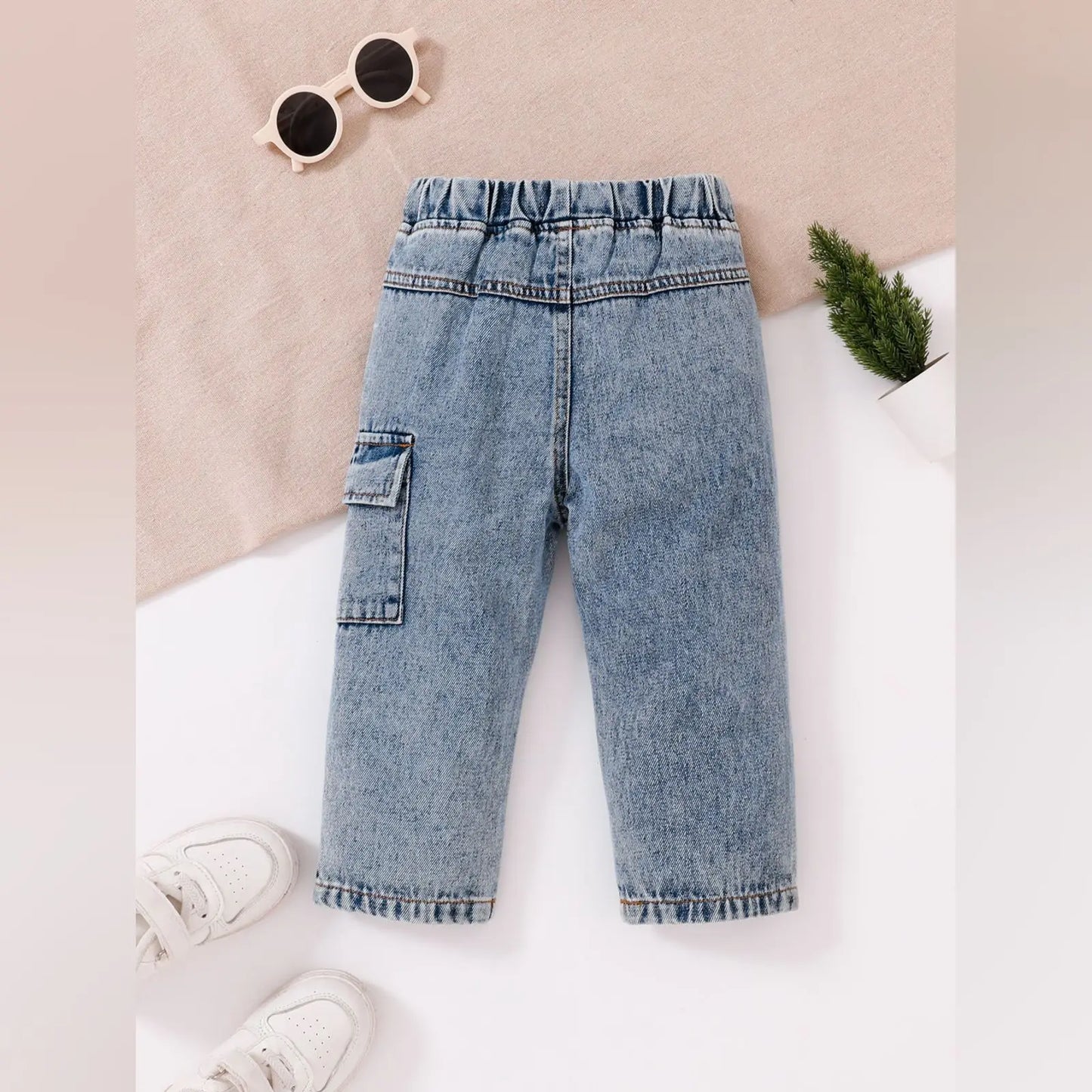 Pantalones largos de moda para primavera y otoño, nuevos estilos, vaqueros casuales para niños, vaqueros de pierna recta, ropa de calle para niños.