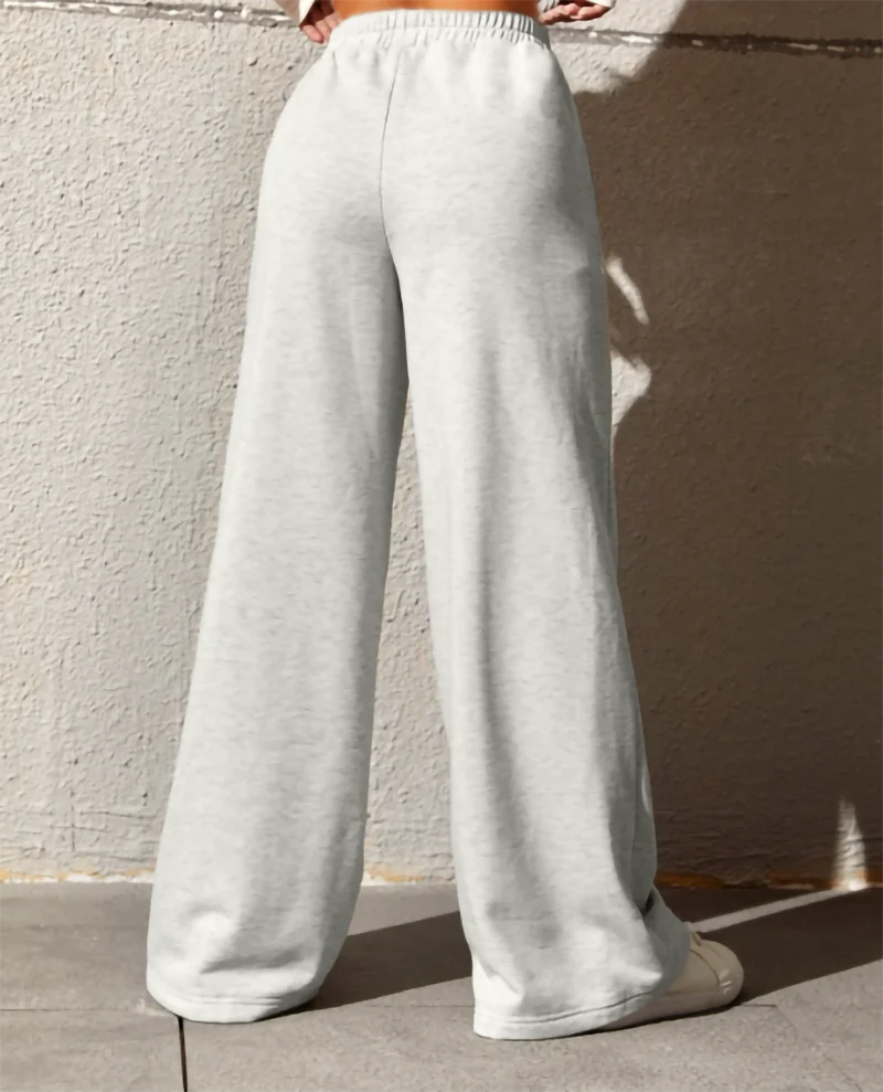 Simple And Casual Large-Sized Grey Wide-Leg Pants. The Simple Grey Color Can Be Matched In More Ways