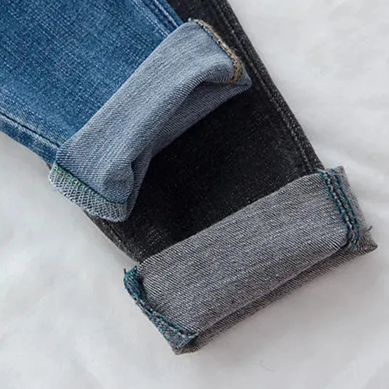 Pantalones vaqueros holgados para bebé niño y niña, nueva moda, estilo coreano, casuales, de color sólido, pantalones vaqueros para primavera y otoño para niños de 1 a 7 años.