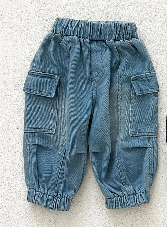 Pantalones vaqueros holgados para niños, pantalones cargo lisos con bolsillos, informales, versátiles, ropa de bebé, primavera 2025