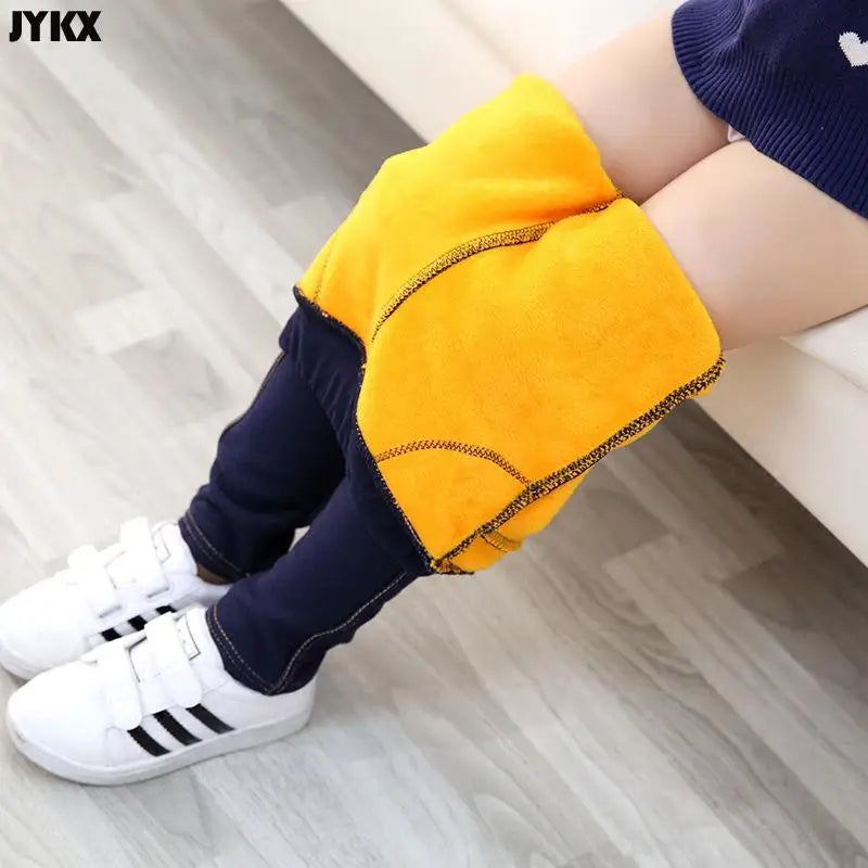 Pantalones para niños, ropa de invierno, nuevos vaqueros gruesos para niñas de mediana edad, estilo coreano, elásticos y de cachemira.